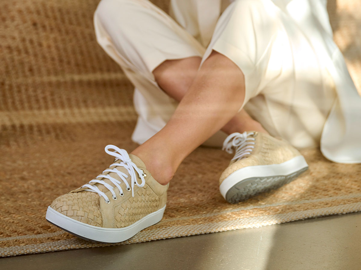 BÄR Schuhe Damenschuhe Freizeitschuhe Kaya 2.0 sand Rindnappaleder gewachst Emotionsbild