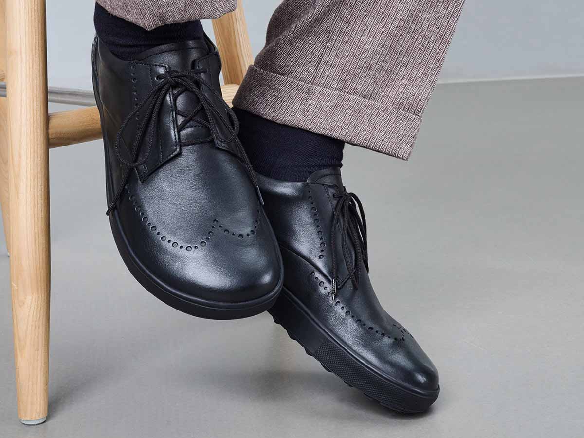 BÄR Schuhe Herrenschuhe Businessschuhe Henrik schwarz Rindnappaleder Emotionsbild